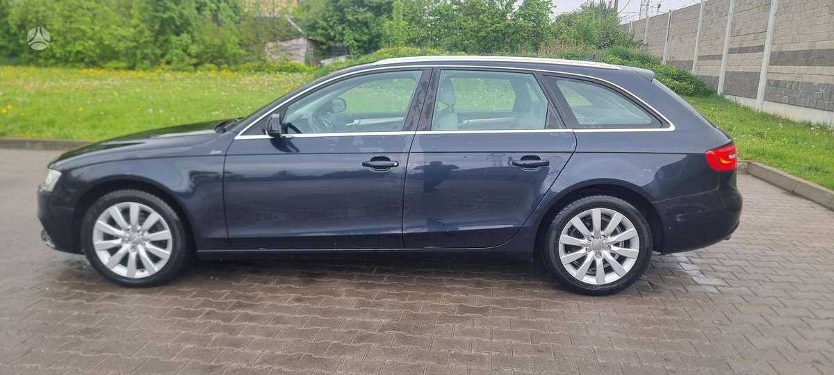 Audi A4 2014 — photo 8