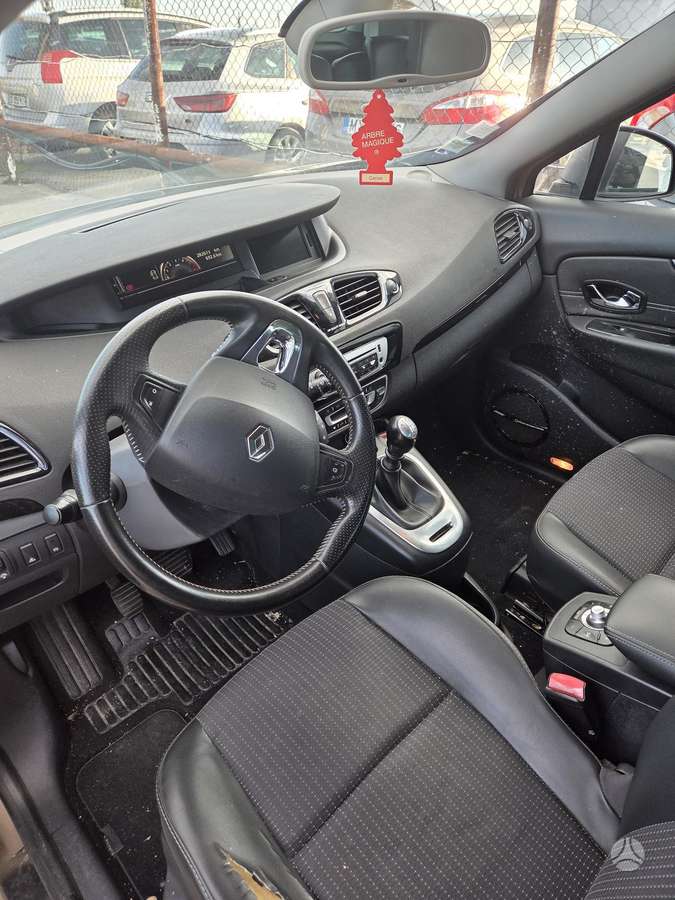 Renault Grand 2013 — photo 8