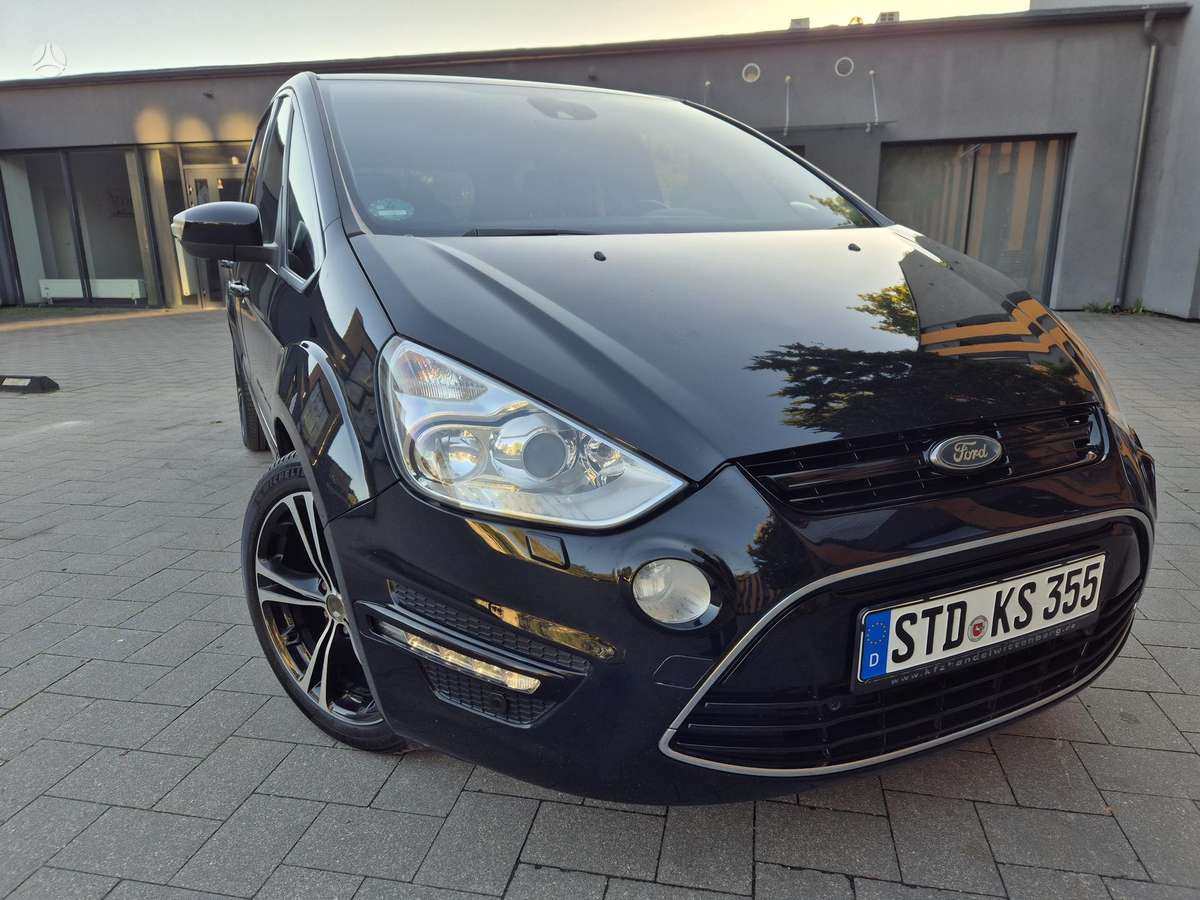 Ford S-MAX 2011 — photo 13
