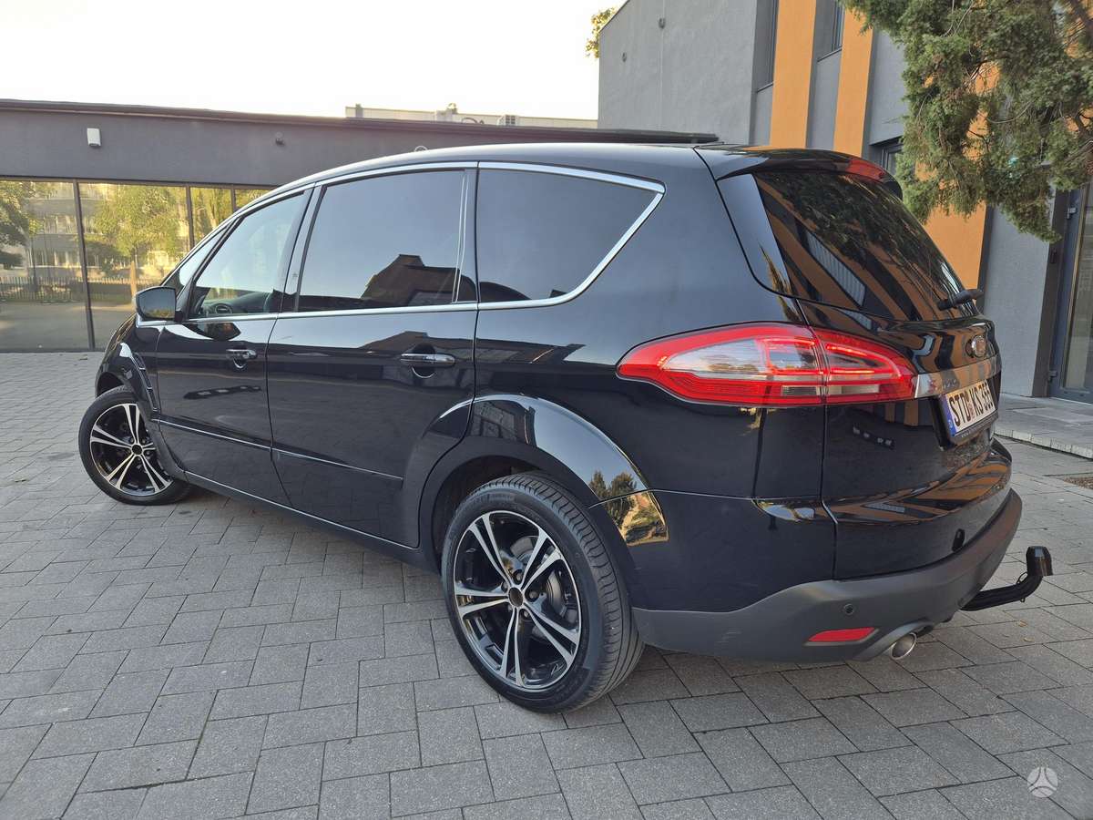 Ford S-MAX 2011 — photo 7