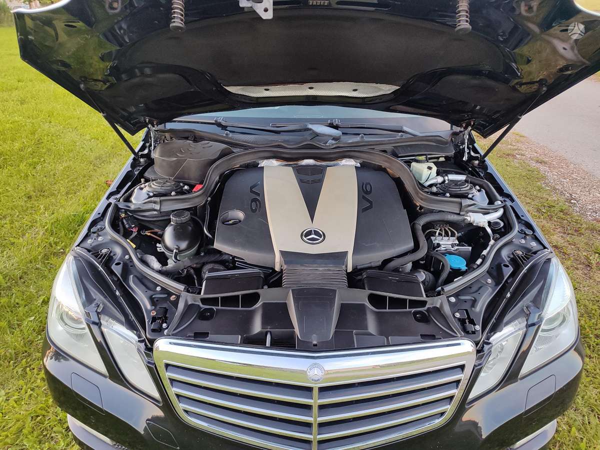 Mercedes-Benz E350 2010 — engine 2987 cm³, 231 HP (170kW)