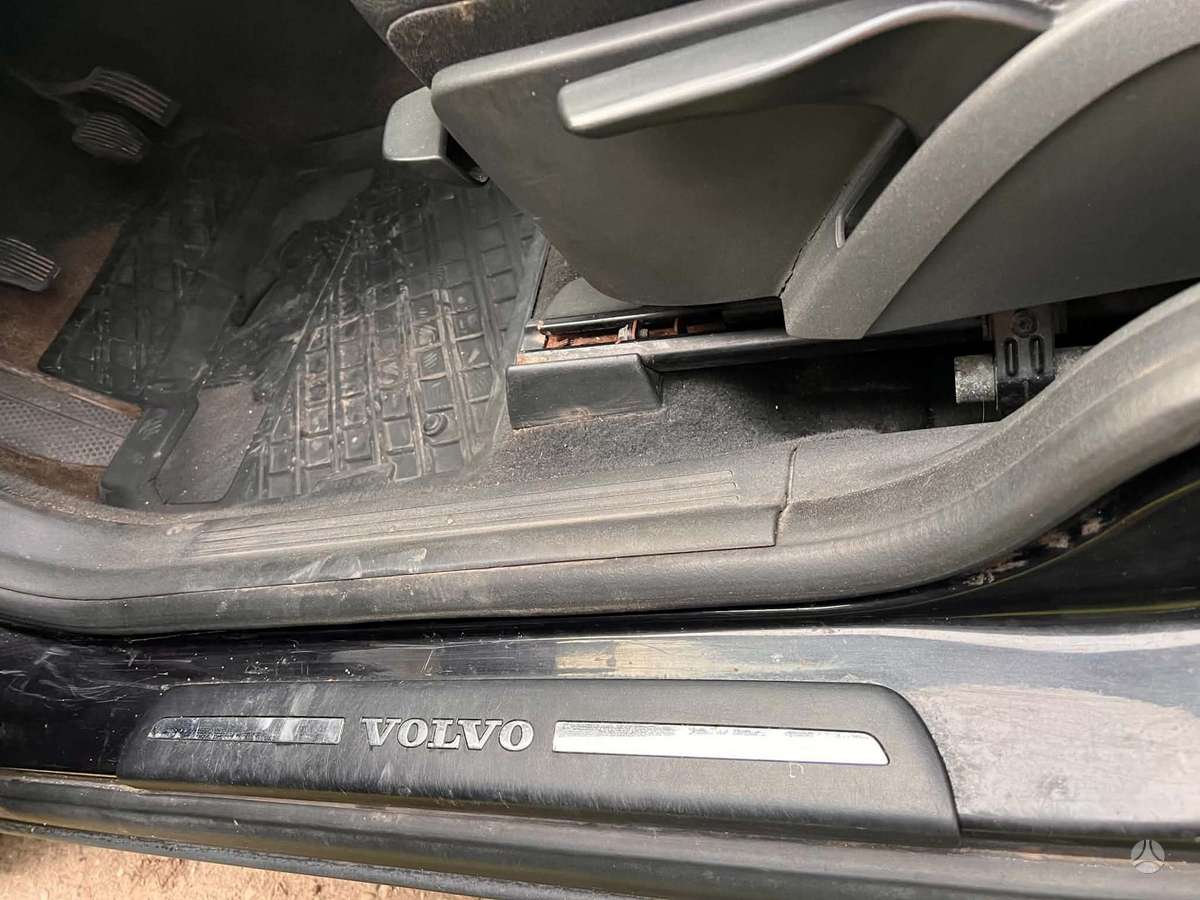 Volvo V50 2005 — photo 16