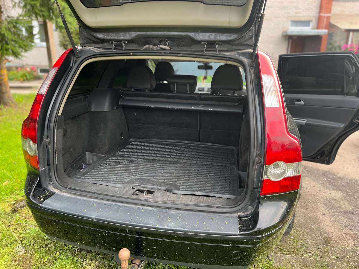 Volvo V50 2005 — photo 18