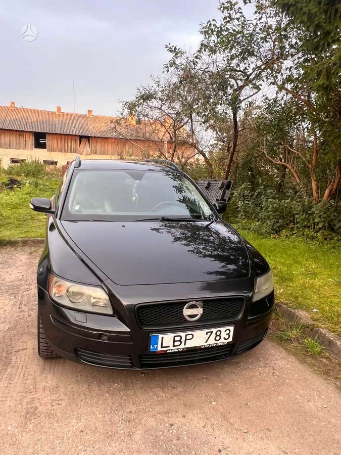 Volvo V50 2005 — photo 9
