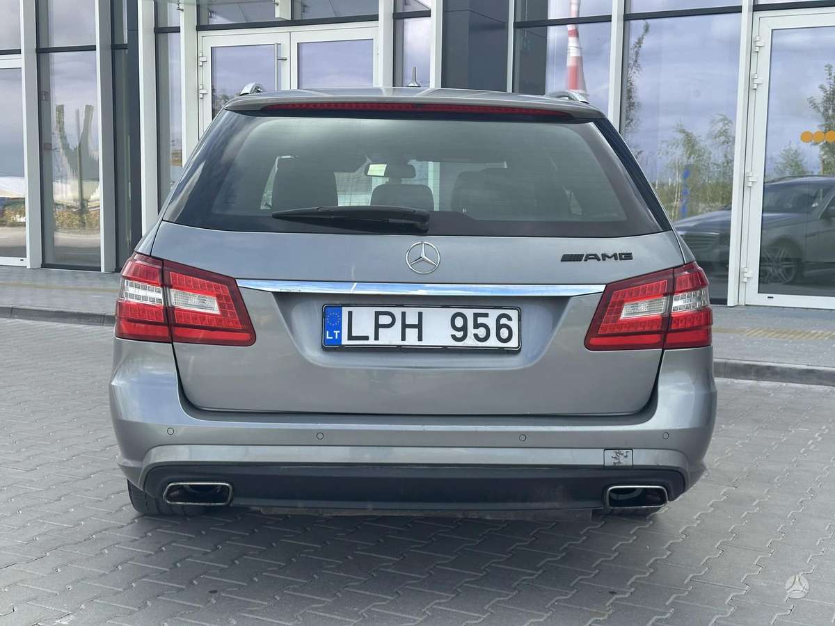 Mercedes-Benz E250 2010 — photo 5