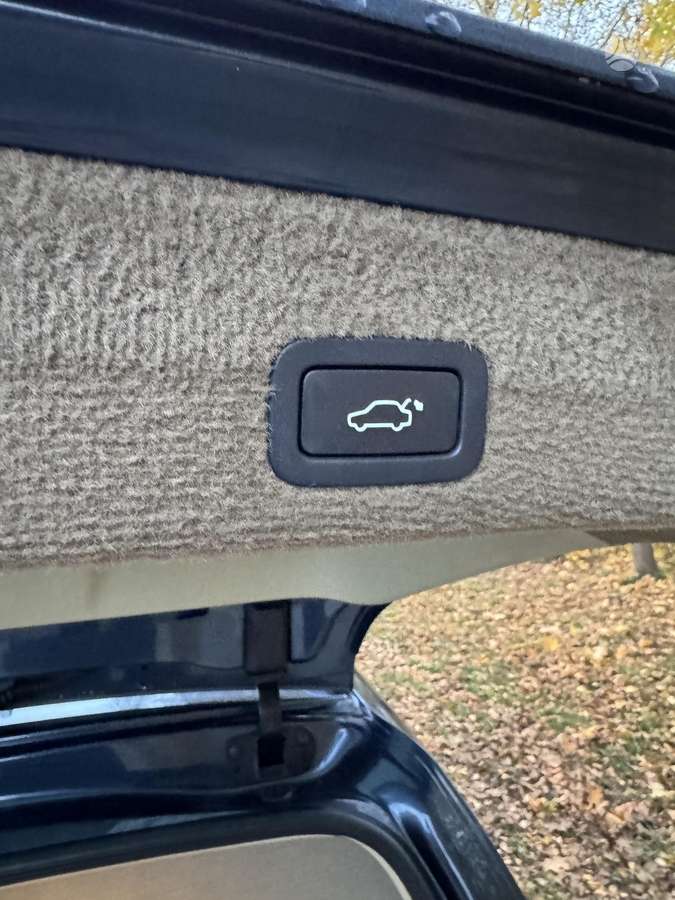Volvo V70 2008 — photo 20