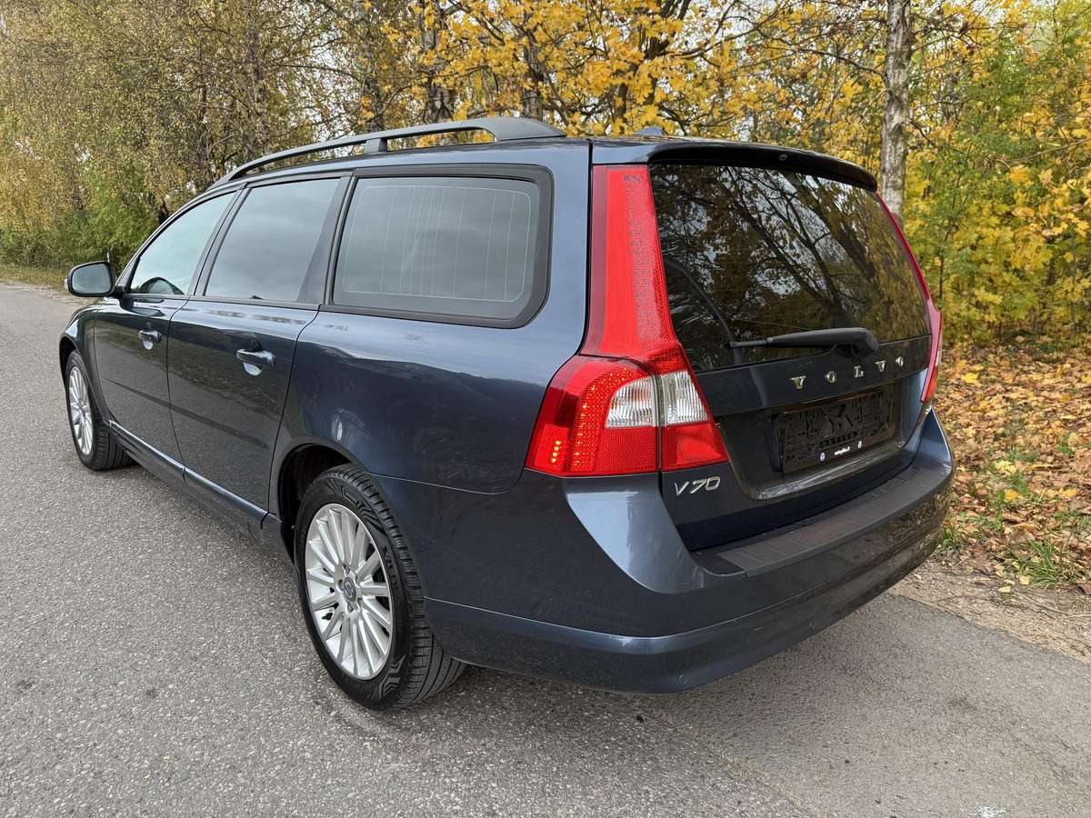 Volvo V70 2008 — photo 9