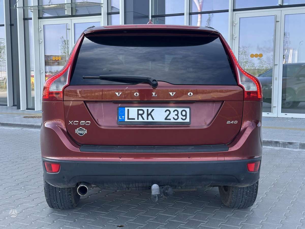 Volvo XC60 2010 — photo 5