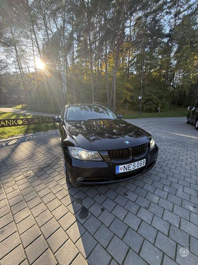 BMW 320 2007 — engine 1995 cm³, 163 HP (120kW)