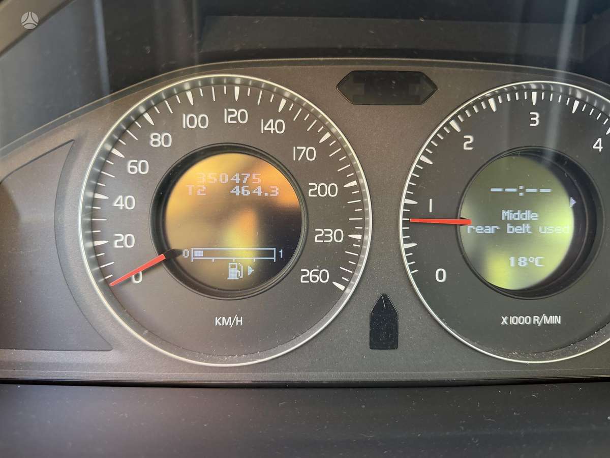 Volvo XC70 2008 — photo 10
