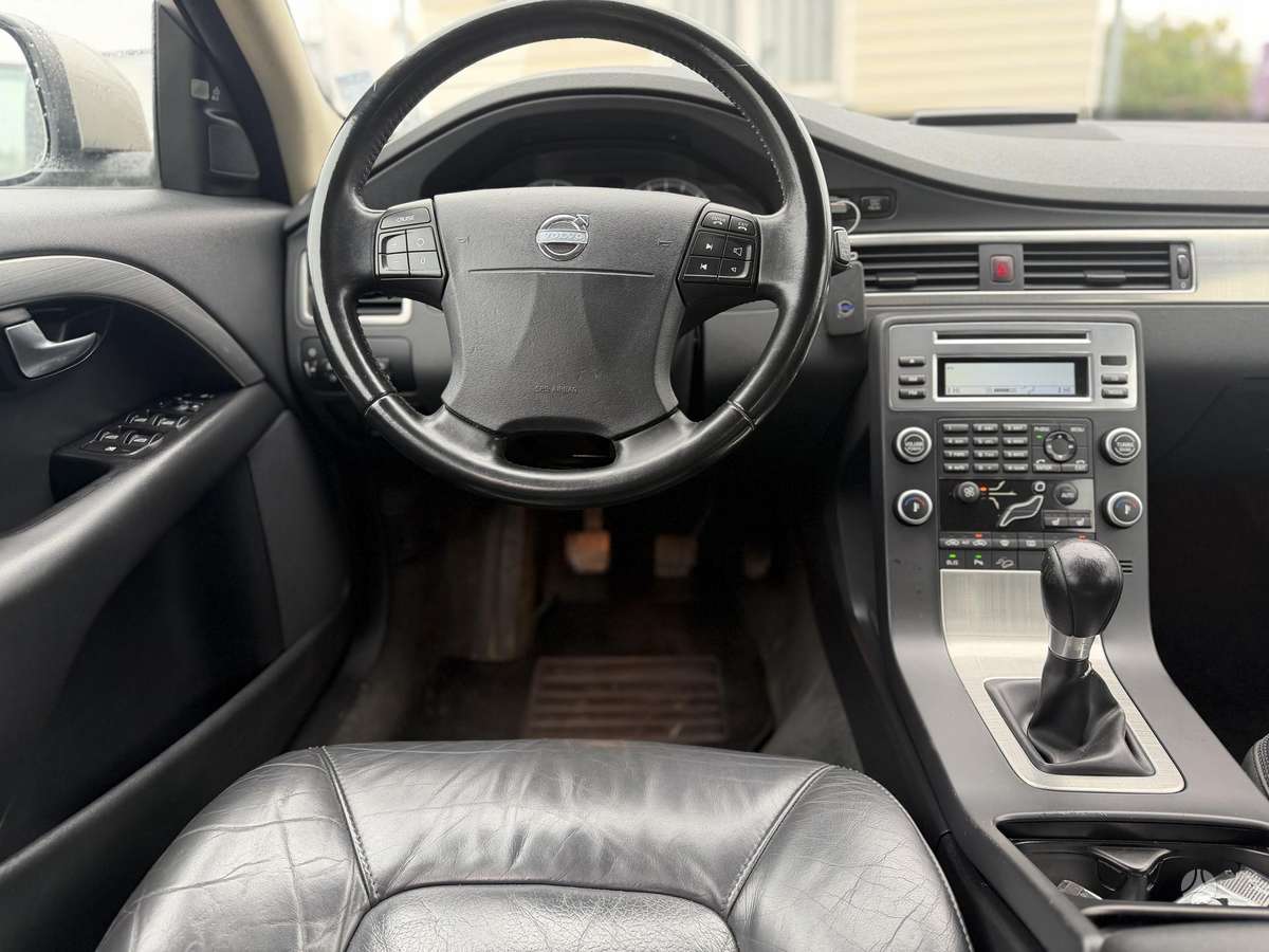 Volvo XC70 2008 — photo 9