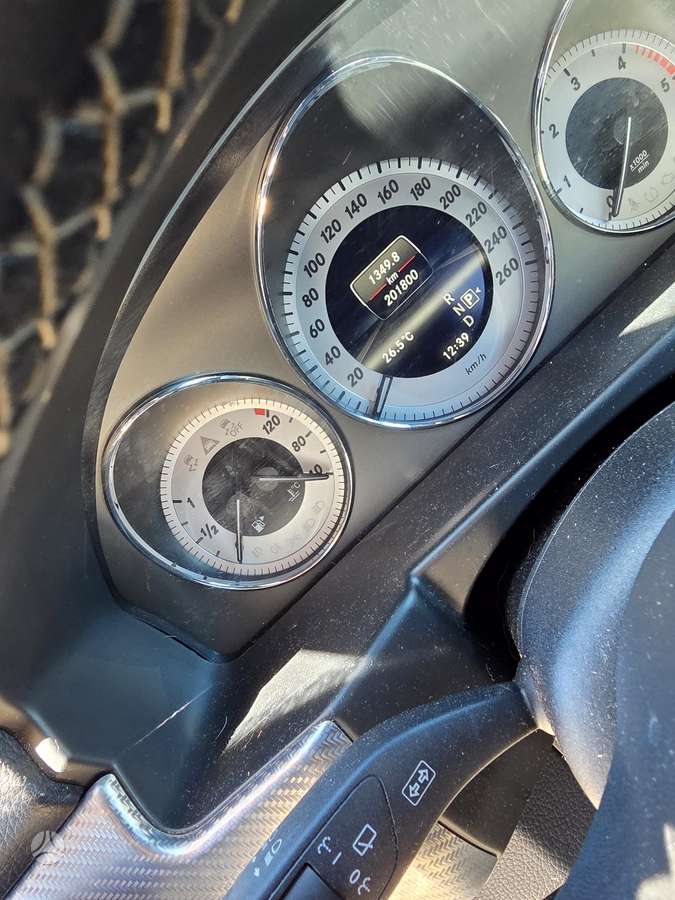 Mercedes-Benz GLK220 2012 — photo 9