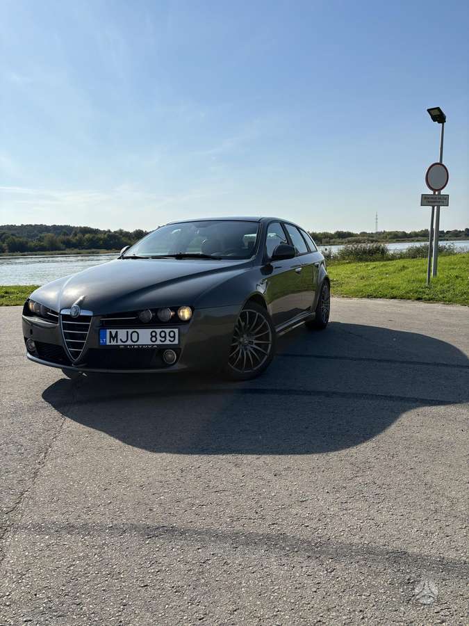 Alfa Romeo 2006 — photo 6