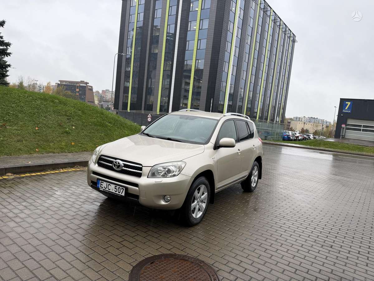 Toyota RAV4 2009 — photo 10