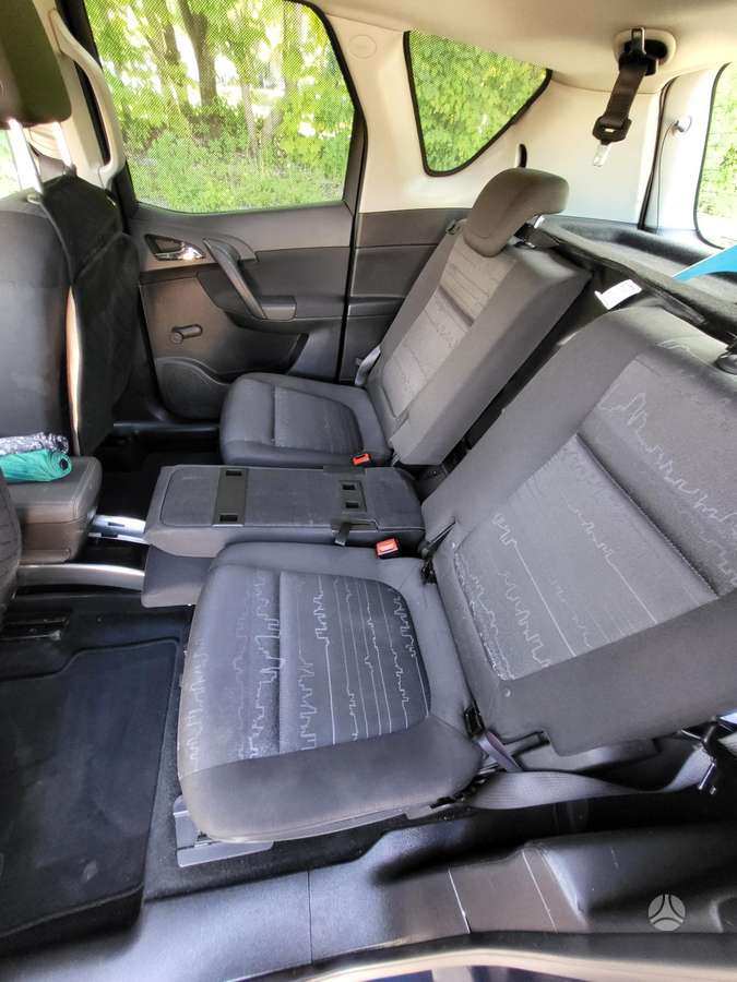 Opel Meriva 2012 — photo 11