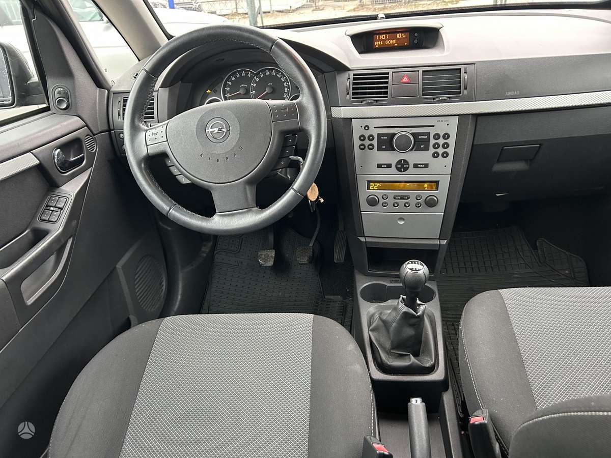 Opel Meriva 2009 — photo 10