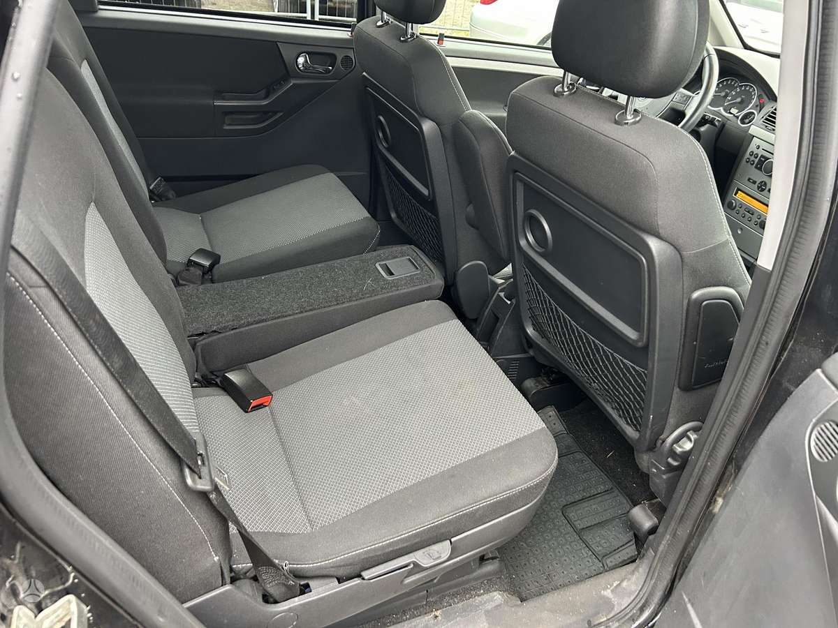 Opel Meriva 2009 — photo 13
