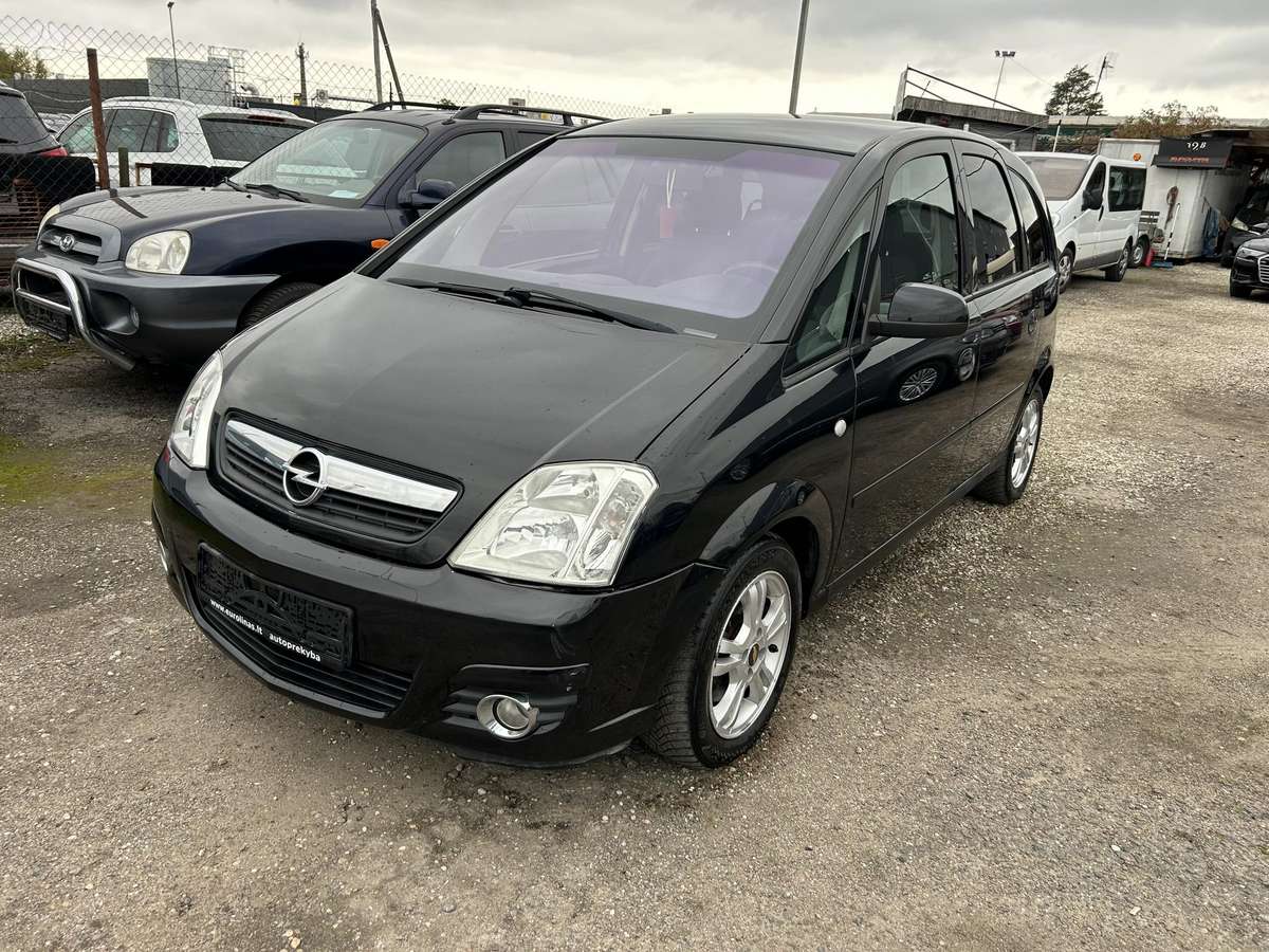 Opel Meriva 2009 — interior