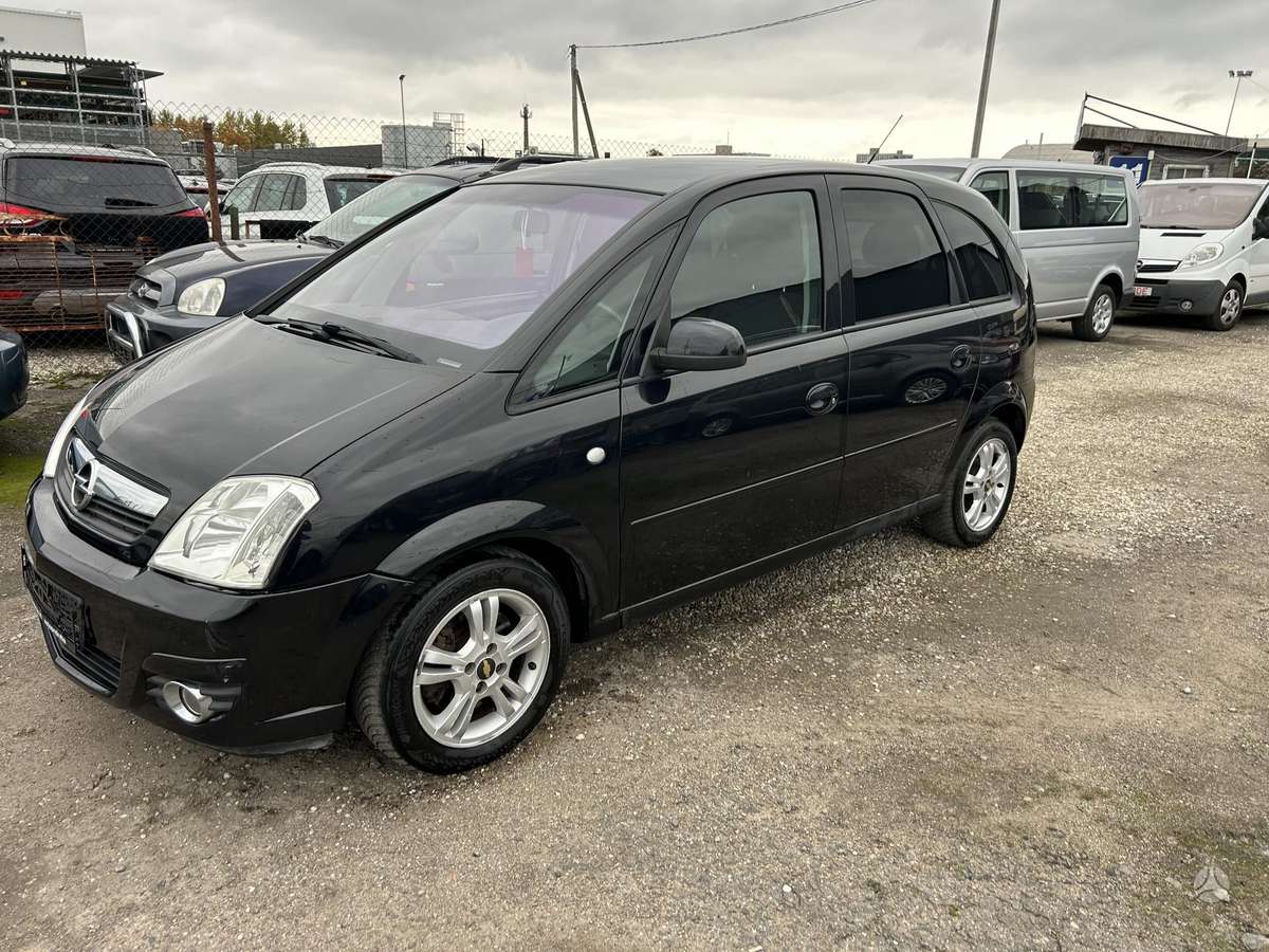 Opel Meriva 2009 — engine 1598 cm³, 105 HP (77kW)