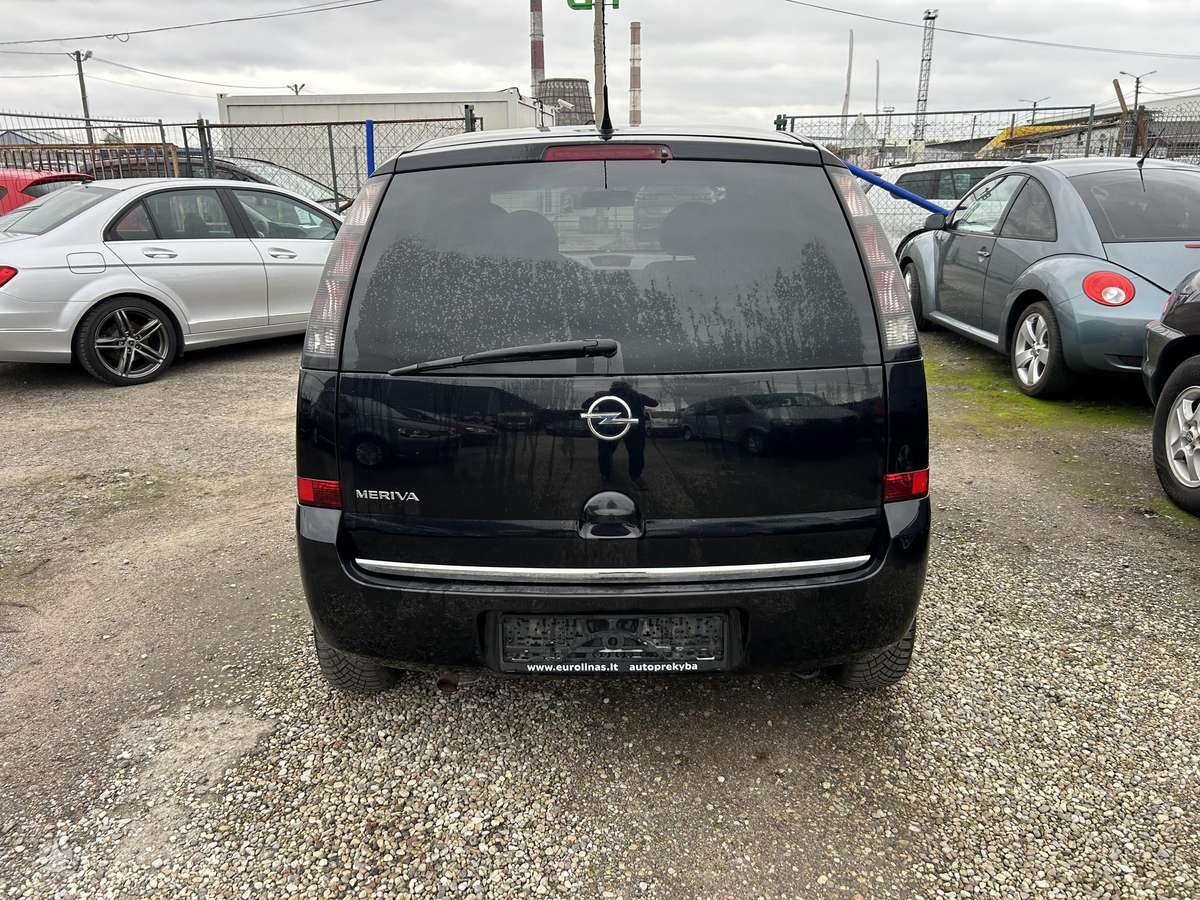 Opel Meriva 2009 — photo 6