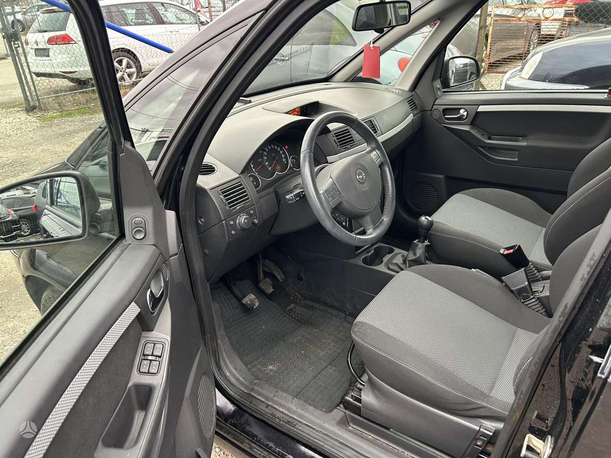 Opel Meriva 2009 — photo 8