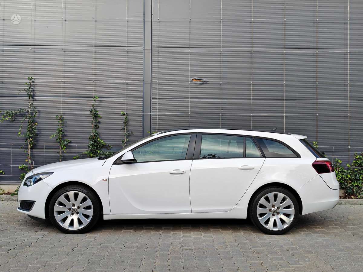Opel Insignia 2014 — interior