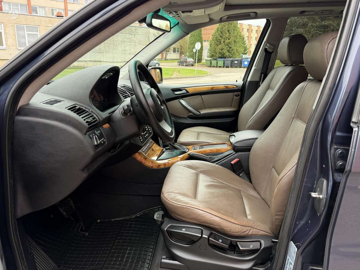 BMW X5 2005 — photo 20