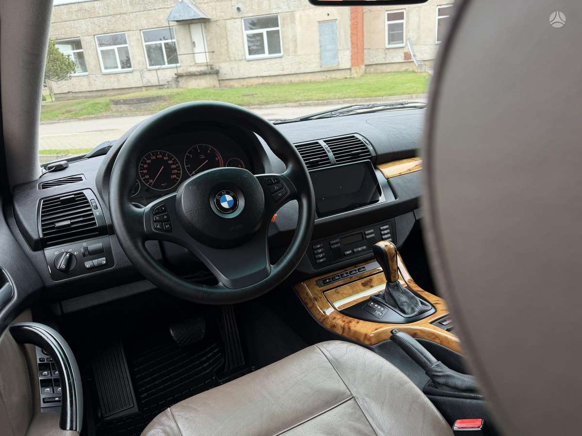BMW X5 2005 — photo 26