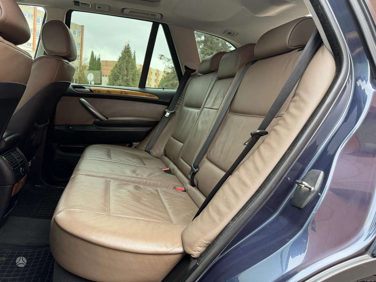 BMW X5 2005 — photo 28