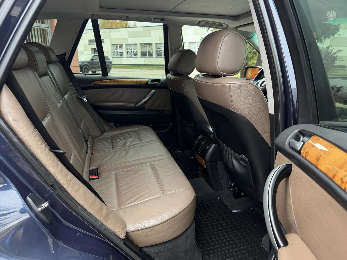 BMW X5 2005 — photo 30