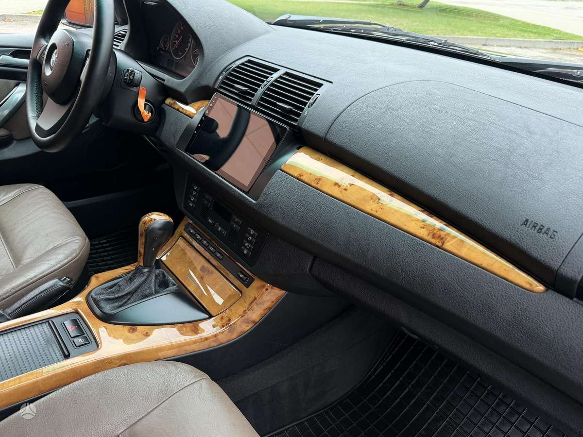 BMW X5 2005 — photo 34