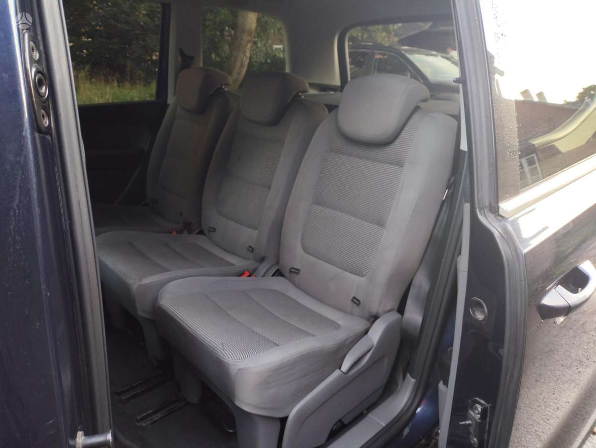 Volkswagen Sharan 2010 — photo 5