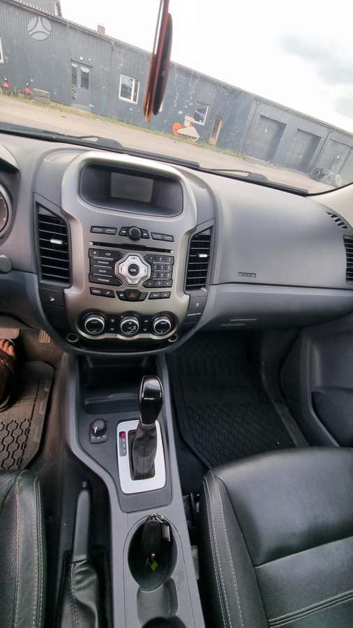 Ford Ranger 2014 — photo 20
