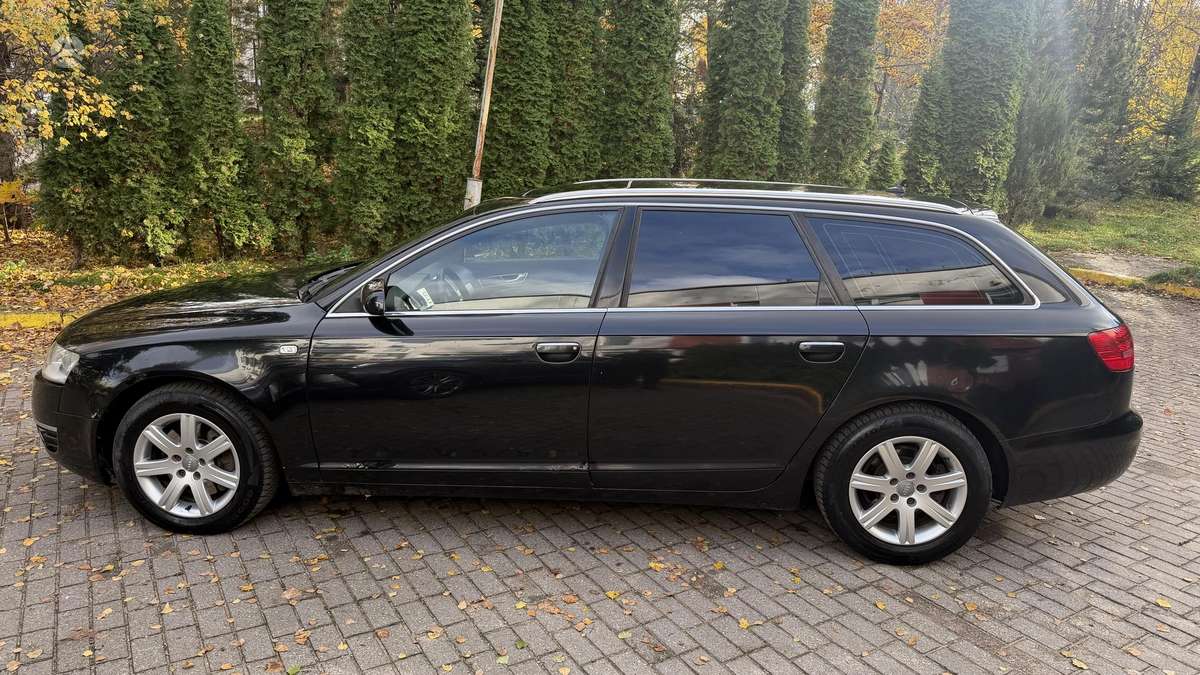 Audi A6 2006 — салон