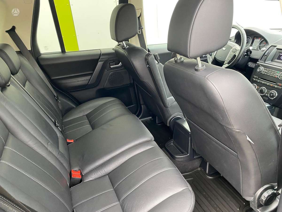 Land Rover 2014 — photo 18