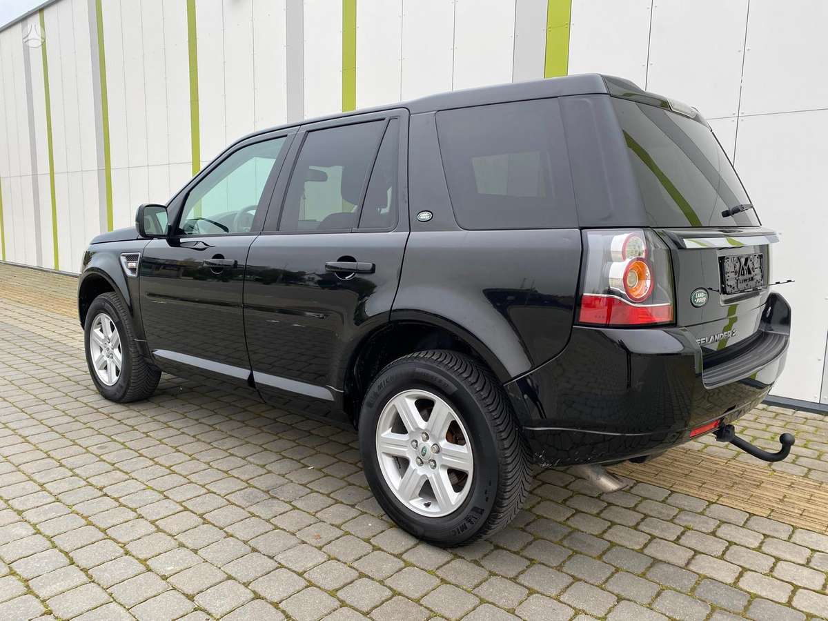 Land Rover 2014 — interior