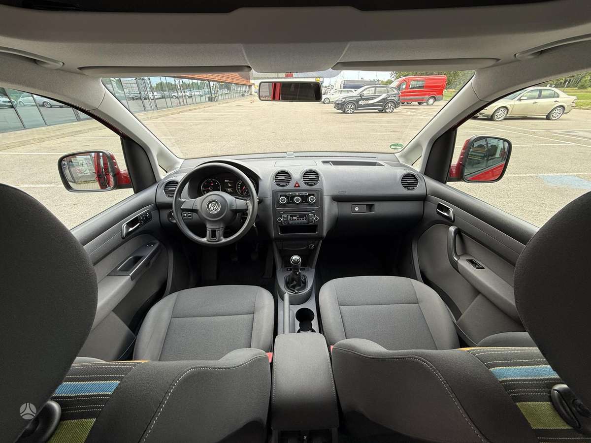 Volkswagen Caddy 2013 — photo 15
