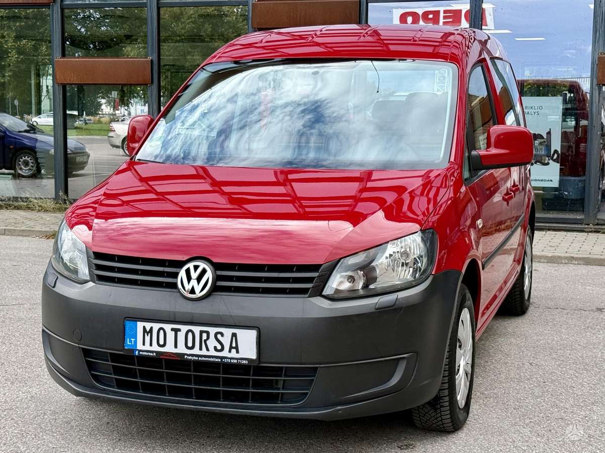 Volkswagen Caddy 2013 — rear view
