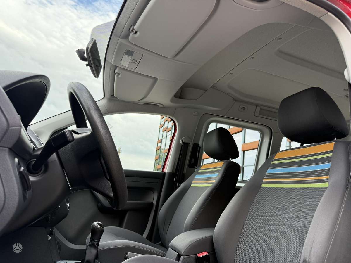 Volkswagen Caddy 2013 — photo 7