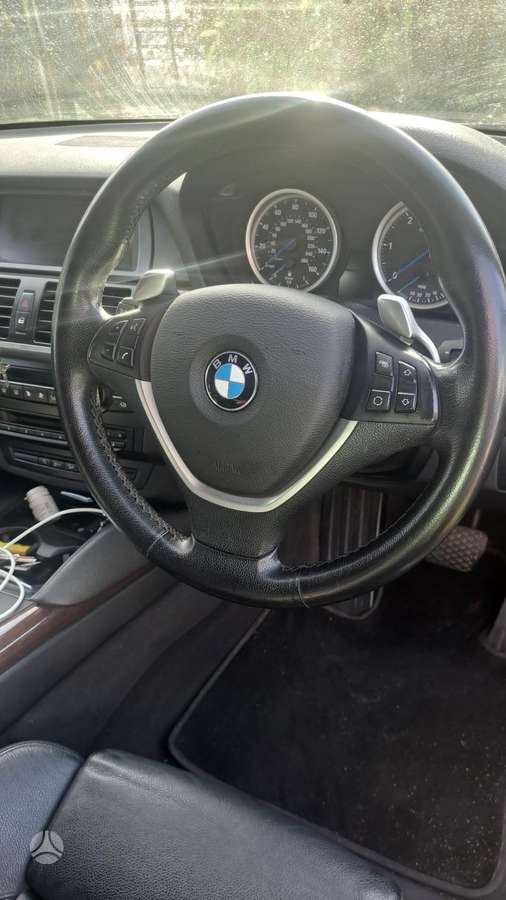 BMW X6 2010 — фото 15