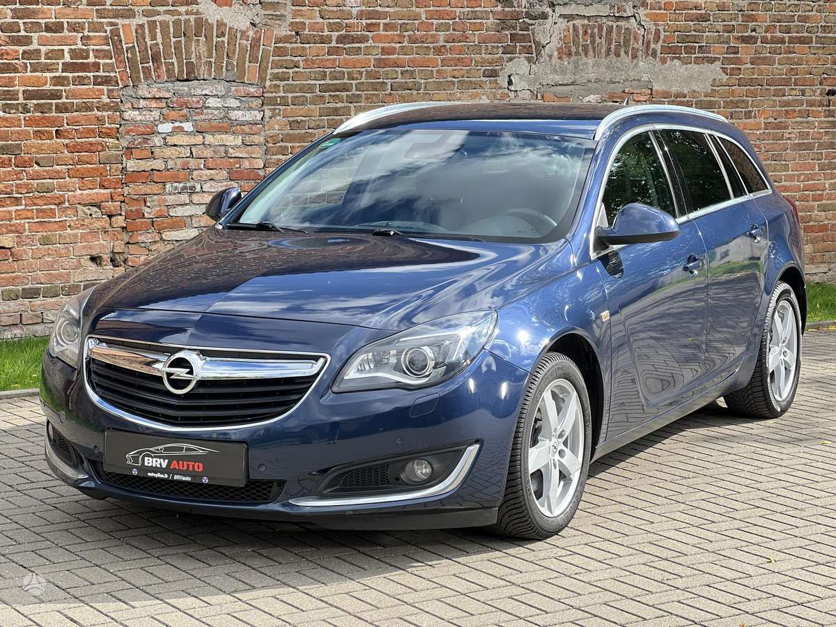 Opel Insignia 2014 — rear view