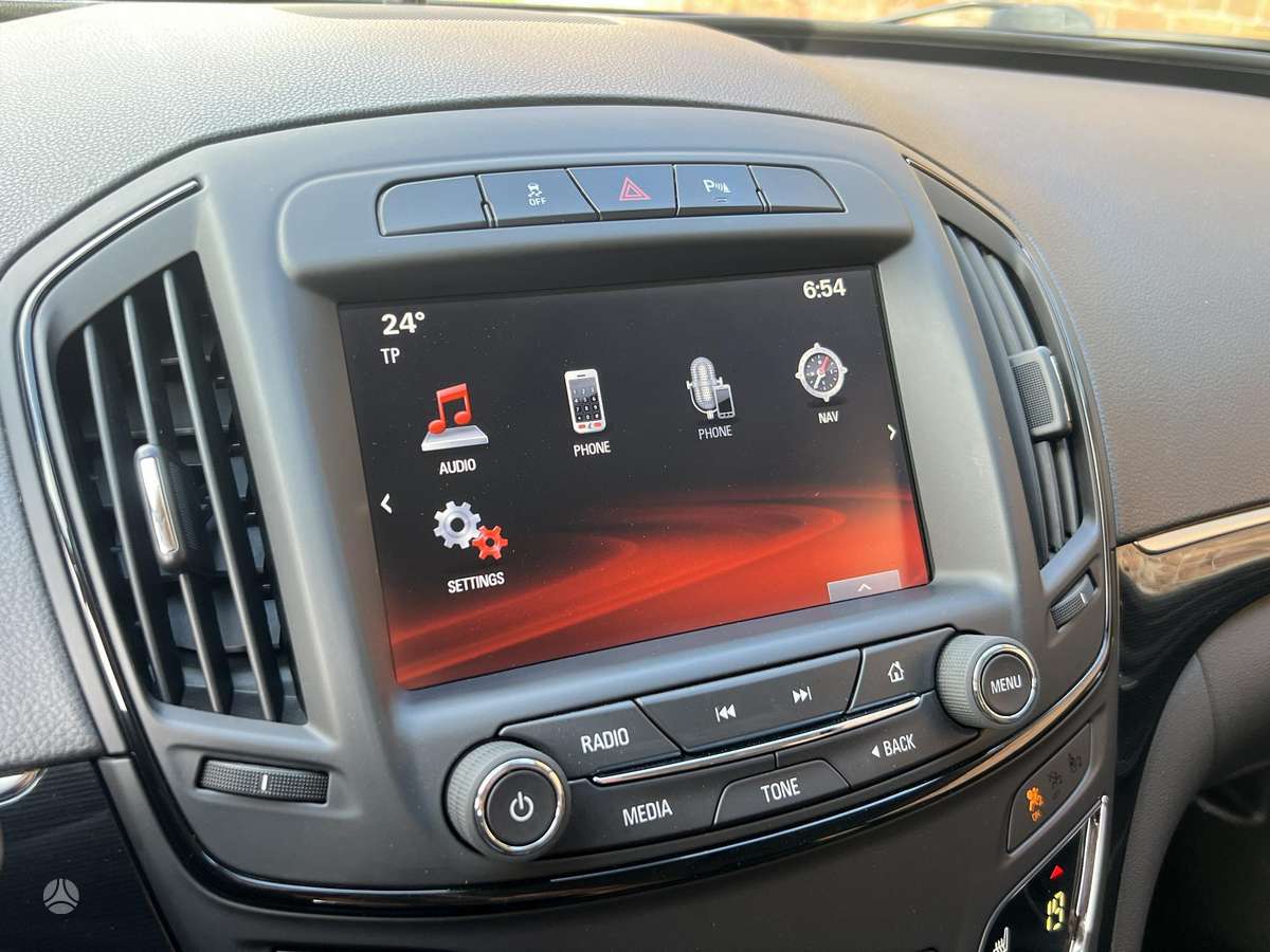Opel Insignia 2014 — photo 36