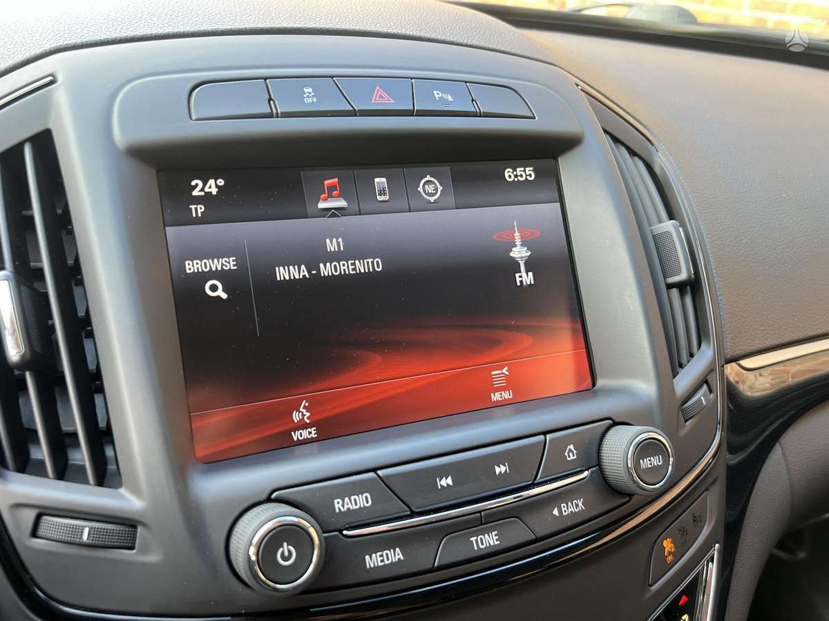 Opel Insignia 2014 — photo 37