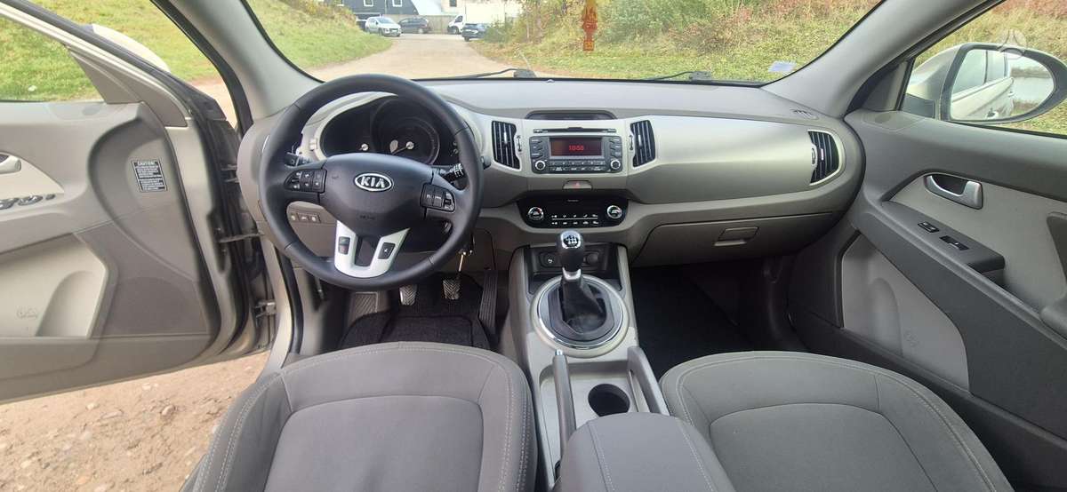 Kia Sportage 2011 — фото 15