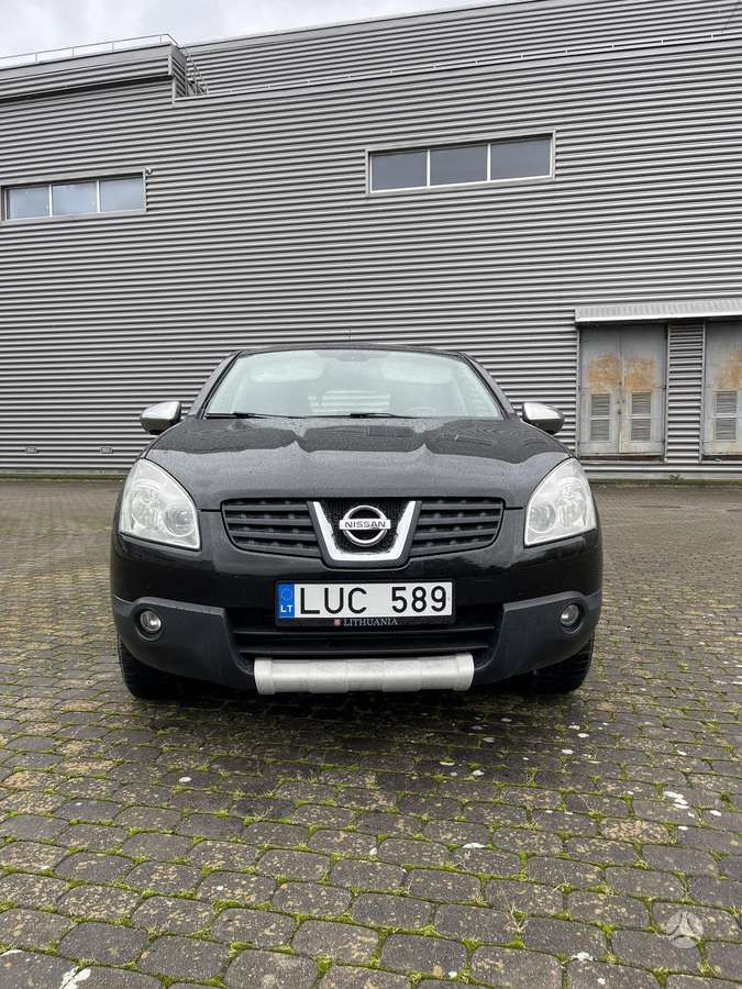Nissan Qashqai 2008 — салон