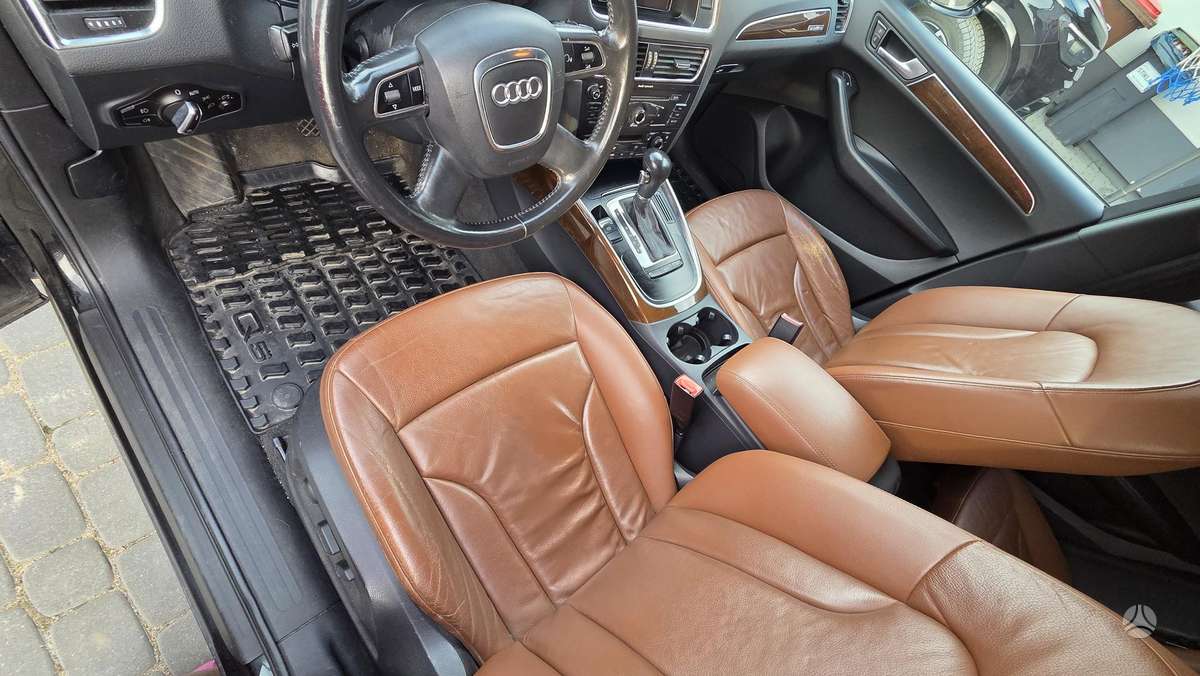 Audi Q5 2011 — photo 7