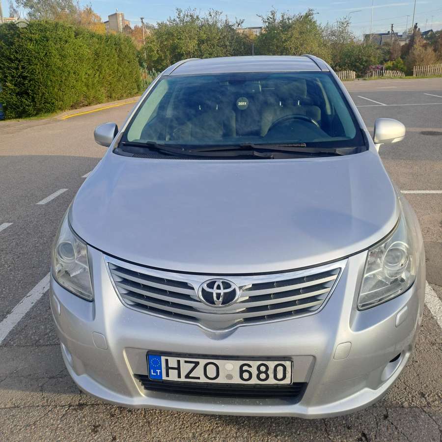 Toyota Avensis, 2009