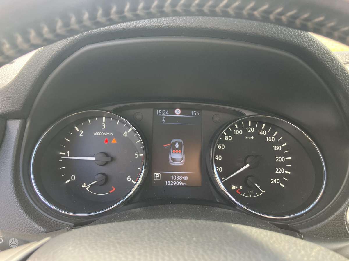 Nissan Qashqai 2014 — photo 11