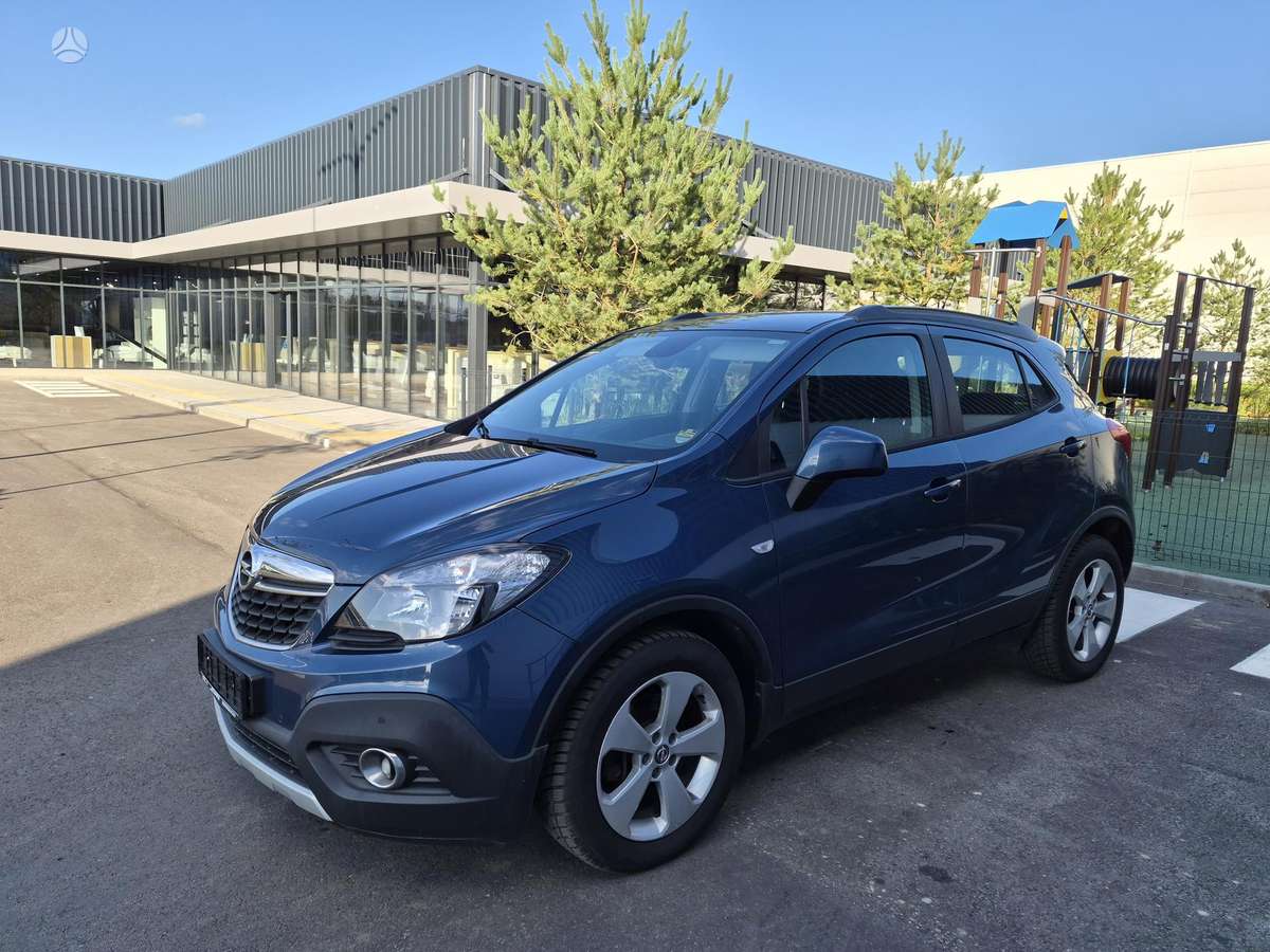 Opel Mokka 2015 — вигляд ззаду