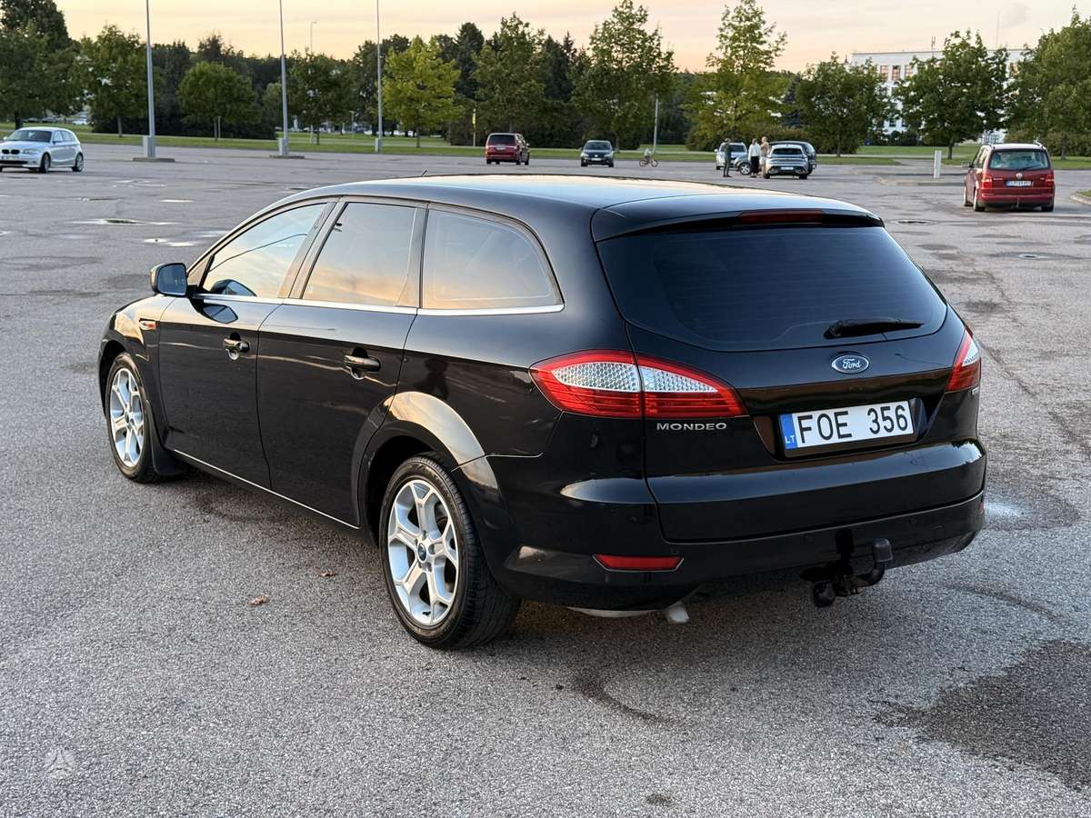 Ford Mondeo 2008 — interior